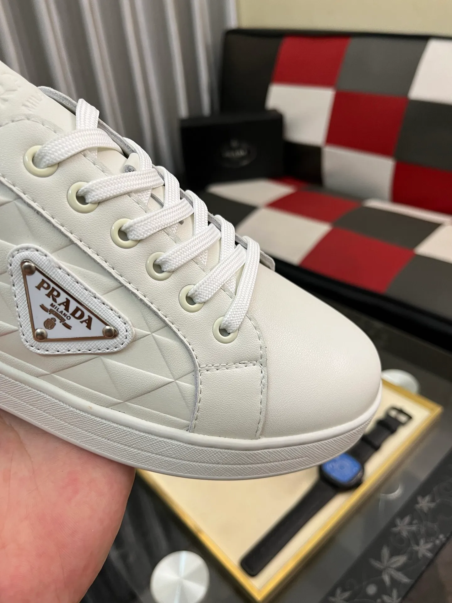 Men's shoes 💰440⌚️⌚️Prada•PRADA original quality.~ Unique modern style sneakers. 🏃A must-have casual shoe for trendy men😍😍 Original brand imported from Italy, imported original leather, sheep lining (refuses to discolor and grind feet) Sole: Original sole provided by the original factory, French lazy style design ⚠️Fit to the feet, original quality, super comfortable original sole. Code number: 38-444️⃣Colors available